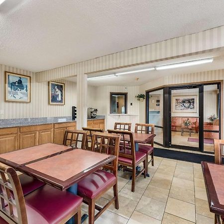 Rodeway Inn كولومبوس المظهر الخارجي الصورة