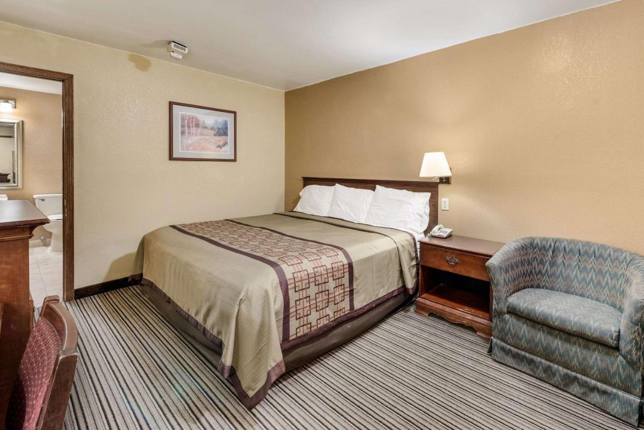 Rodeway Inn كولومبوس المظهر الخارجي الصورة