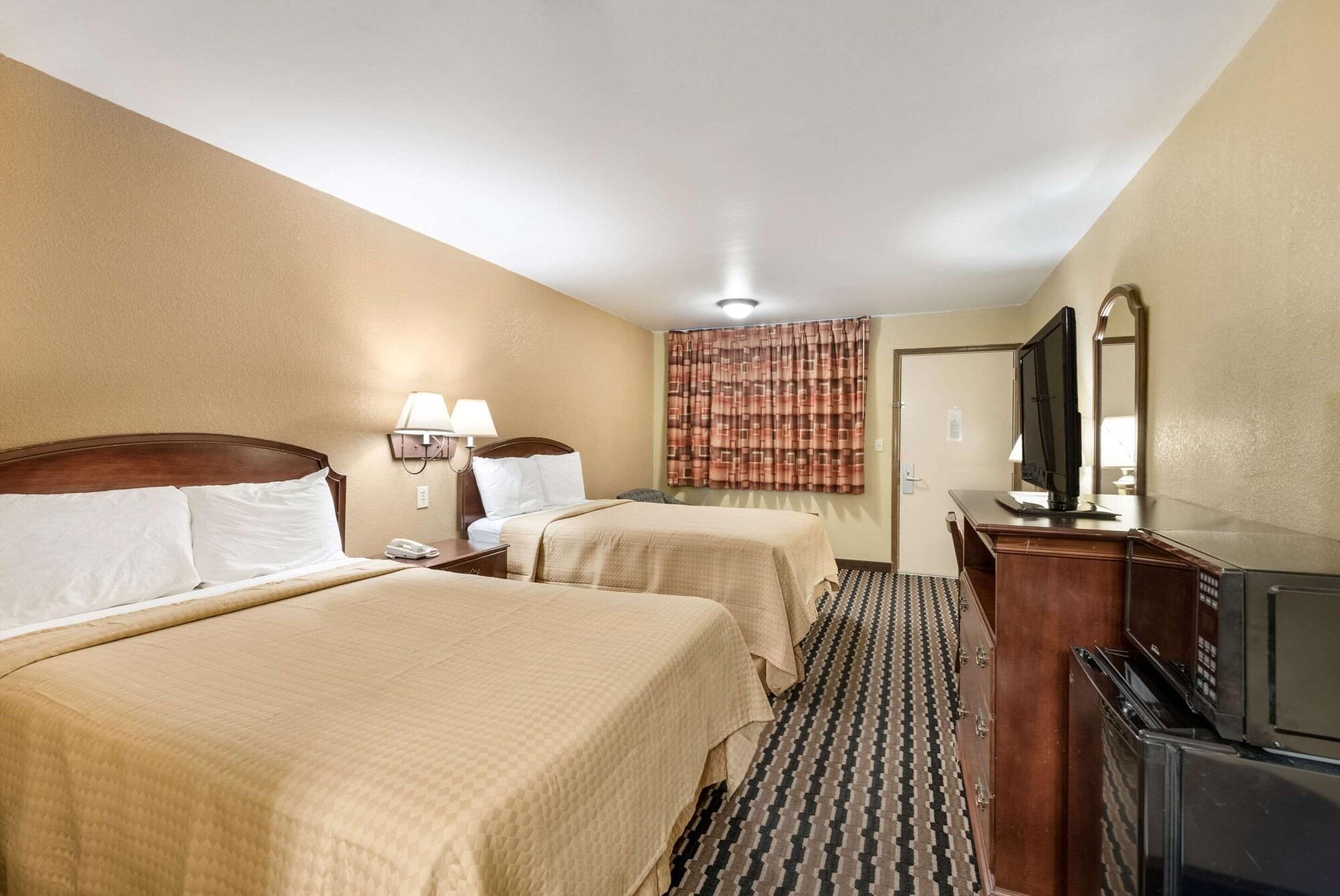 Rodeway Inn كولومبوس المظهر الخارجي الصورة