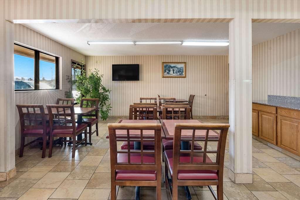 Rodeway Inn كولومبوس المظهر الخارجي الصورة